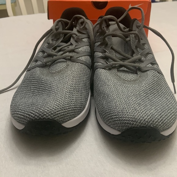 Nike Varsity Compete Trainer. Men’s size 13. Cross training. Gray. - Picture 6 of 14